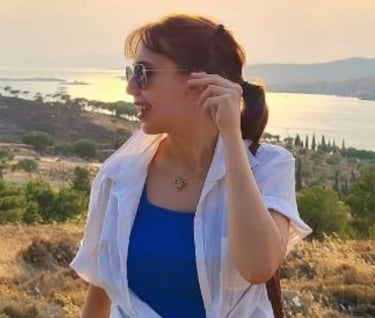 Esra Üstündağ