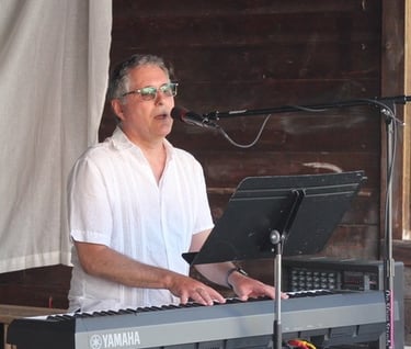 Paul singing