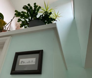 Photo of finished painted hallway in Bristol
