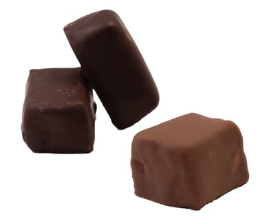 Spekken omringd met melk en pure chocolade
