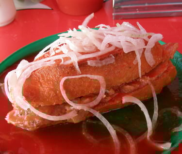 una imagen representativa de las Tortas Ahogadas de guadalajara