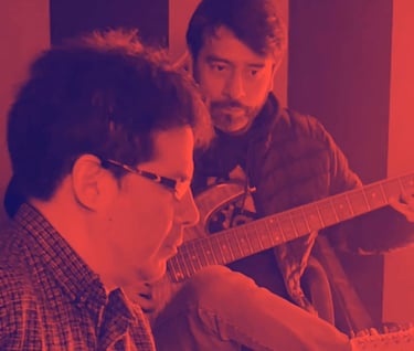 Phelan Kelly y Toño Valero en MCA Studios antes de grabar "Volar"