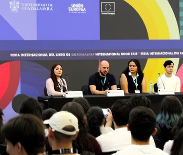 Edición 2023 de El Punto en la FIL Guadalajara. Mesa de panelistas de El Punto en  FIL Guadalajara 
