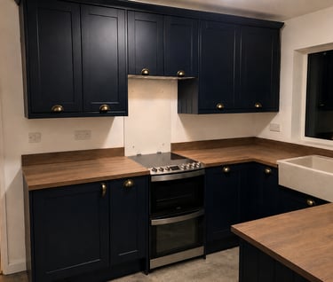 Real Howdens kitchen installation completed by The Oxford Kitchen Fitter.