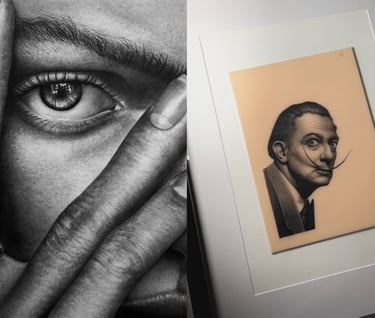 Hyperrealizmas ant odos tattoo ir popieriaus, piešimas pieštuku paroda