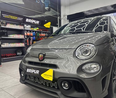 Varilleros cerca de mí en Madrid reparando golpes leves en carrocería