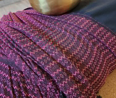 Echarpe et bol tibétain