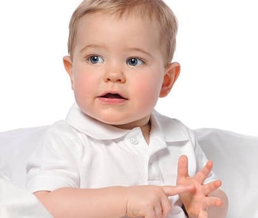 Bébé signant encore