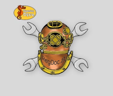 a diving helmet with a diving helmet on it
