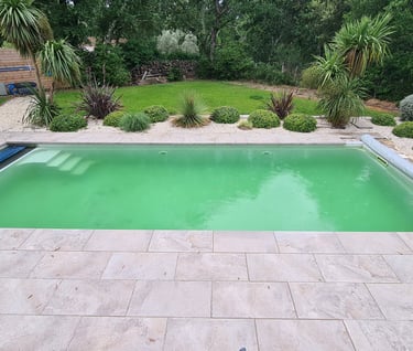 Piscine Trouble, floculation à Uzès