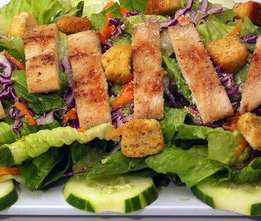 ensalada césar con pollo