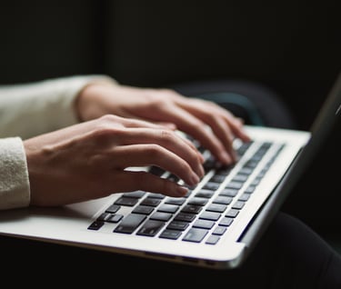 How to Write Personal Story that connects with Your Audience