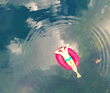 Fervedouro, fazenda rio vermelho,  ecoturismo Mambaí , turismo aventura , Lagoa do Léo