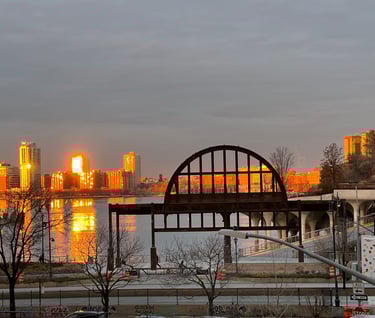 Sun Bouncing off Buildings along the High Line