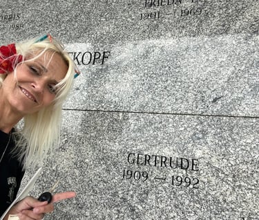 Grave of Gertrud Falk in Hollywood Florida