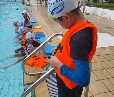 water safety and lifejackets
