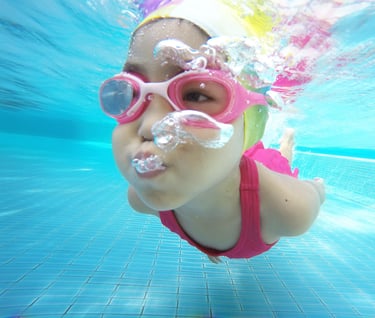 swimming underwater singapore