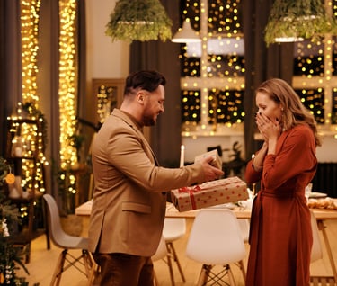 Gift-Giving on a Budget: Creative Ways to Save Money and Still Delight Your Loved Ones