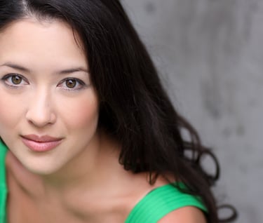 Deborah Lew actor headshot