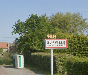 a street sign that says survieille sur sur seine sur seine