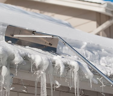 Rooftop Snow, Winnipeg, Rooftop Snow Removal, Ice Dam Removal Winnipeg
