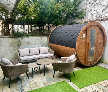 Venkovní sauna v soukromém wellness Praha