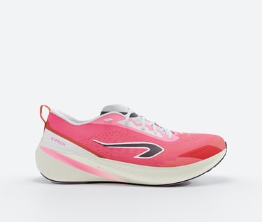 KIPRUN Cushion 500 in bubblegum pink, showing breathable jacquard mesh upper, cushioned heel, and durable anti-slip rubber ou