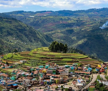 Poombarai village and mountain view