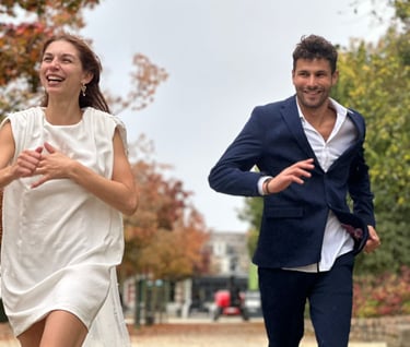 Photo d'un couple heureux de se marier avec Amidays