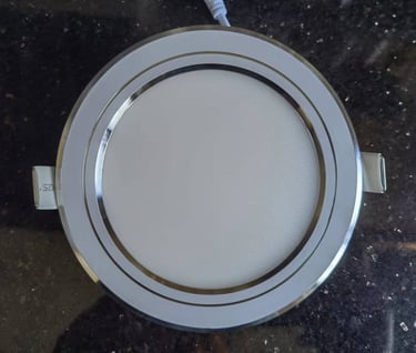 MNK-PBR01-Silver edge panel light