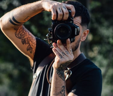 yaco en accion haciendo fotografias