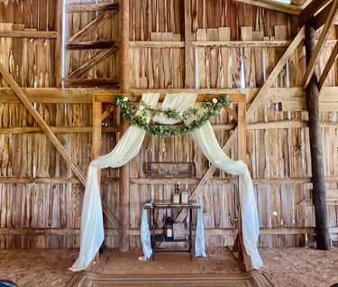 outdoor barn wedding in central Illinois