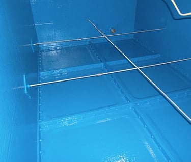 عزل خزانات في الخبر