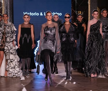 Desfile de Victorio y Lucchino - SIMOF Madrid 2024