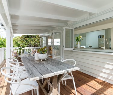 Outdoor dining
