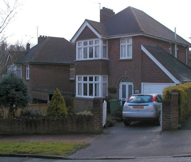 40 Ravenswood Avenue, Tunbridge Wells, Kent TN2 3SG