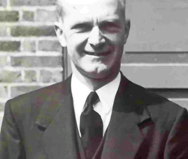 Arthur Watson, 2 Pinewood Road, Tunbridge Wells TN2 3SH