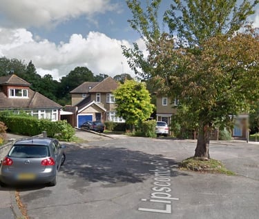 Lipscombe Road, Tunbridge Wells, Kent  TN2 3SL