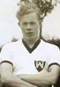 Peter Pearch, Hilbert Athletic football team, Tunbridge Wells