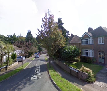 Pinewood Road, Tunbridge Wells, Kent  TN2 3SH