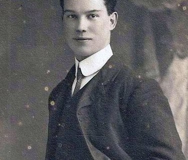 Reginald Ellis, 38 Ravenswood Avenue, Tunbridge Wells TN2 3SG
