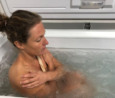 Wim Hof ice bath at yoga retreat in sicily in cefalu