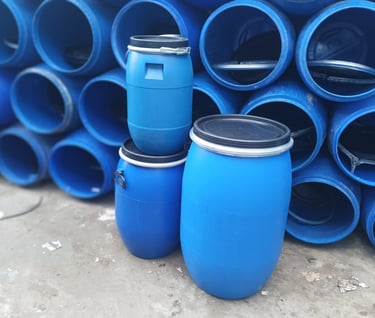 Refurbished plastic drums 60L to 200L – open and close top barrels Zyema Packages