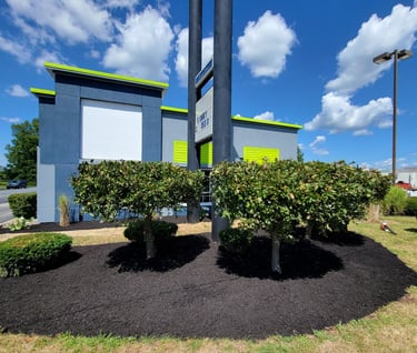 Commercial landscaping and hardscapaing in Indidnapolis by Kingdom Landscape