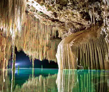 Caverna Cenote Rio Secreto, Playa del Carmem - México