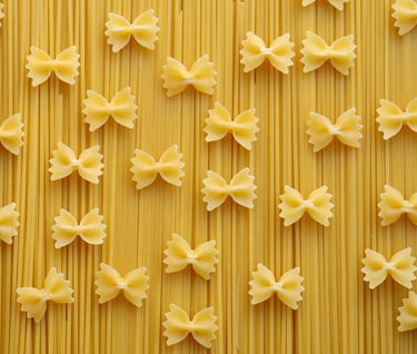 Spaghetti and farfalle pasta
