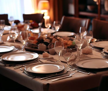 mesa lista y preparada para la cena