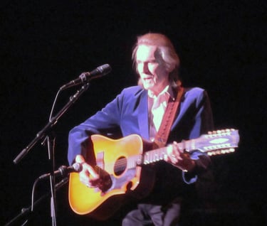 Gordon Lightfoot performing at the Crown Theater in 2012