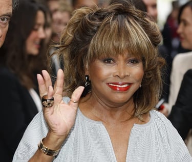 Tina Turner performed foe large audiences, even after turning 70