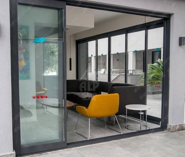 Toló üveges teraszbeépítése